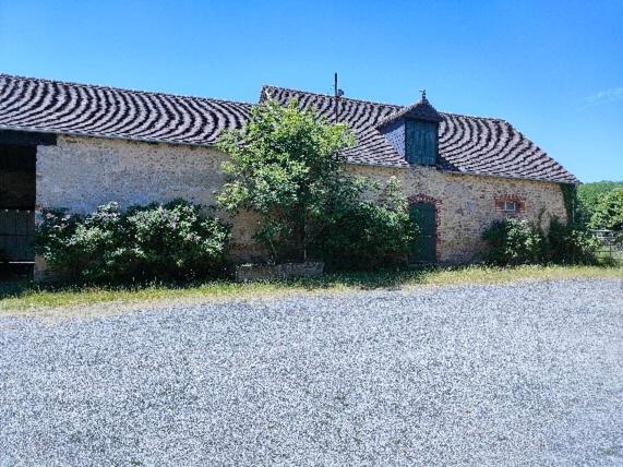 Chambres dans le gîte Rêves de Gamins, proche du pôle Européen et du circuit des 24h Sargé Les Le Mans Extérieur photo